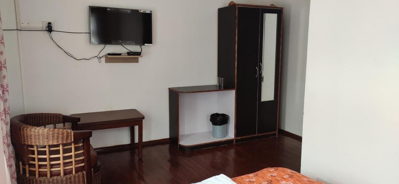 Crossroad Bed & Breakfast Shillong Exterior photo