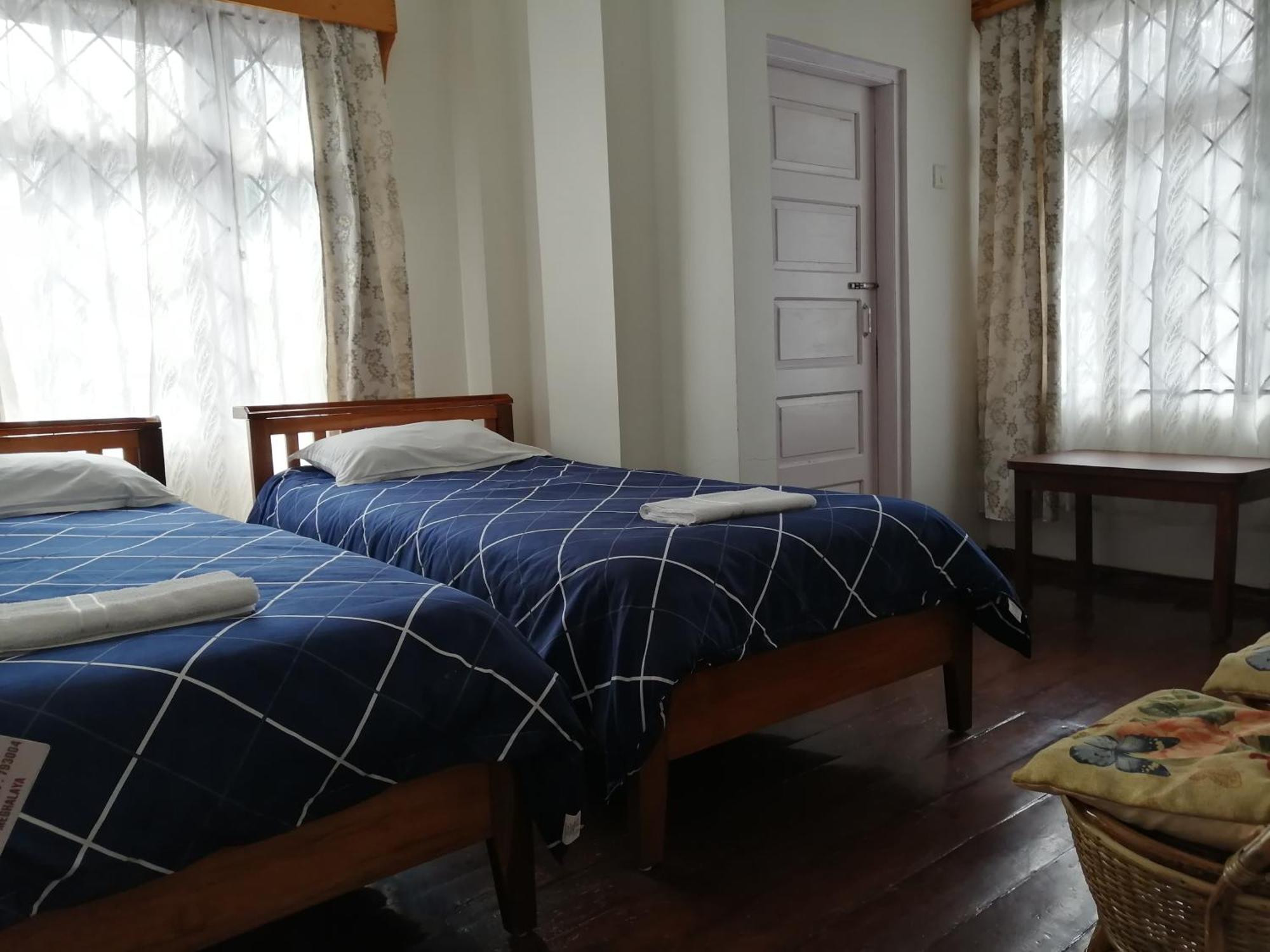Crossroad Bed & Breakfast Shillong Exterior photo