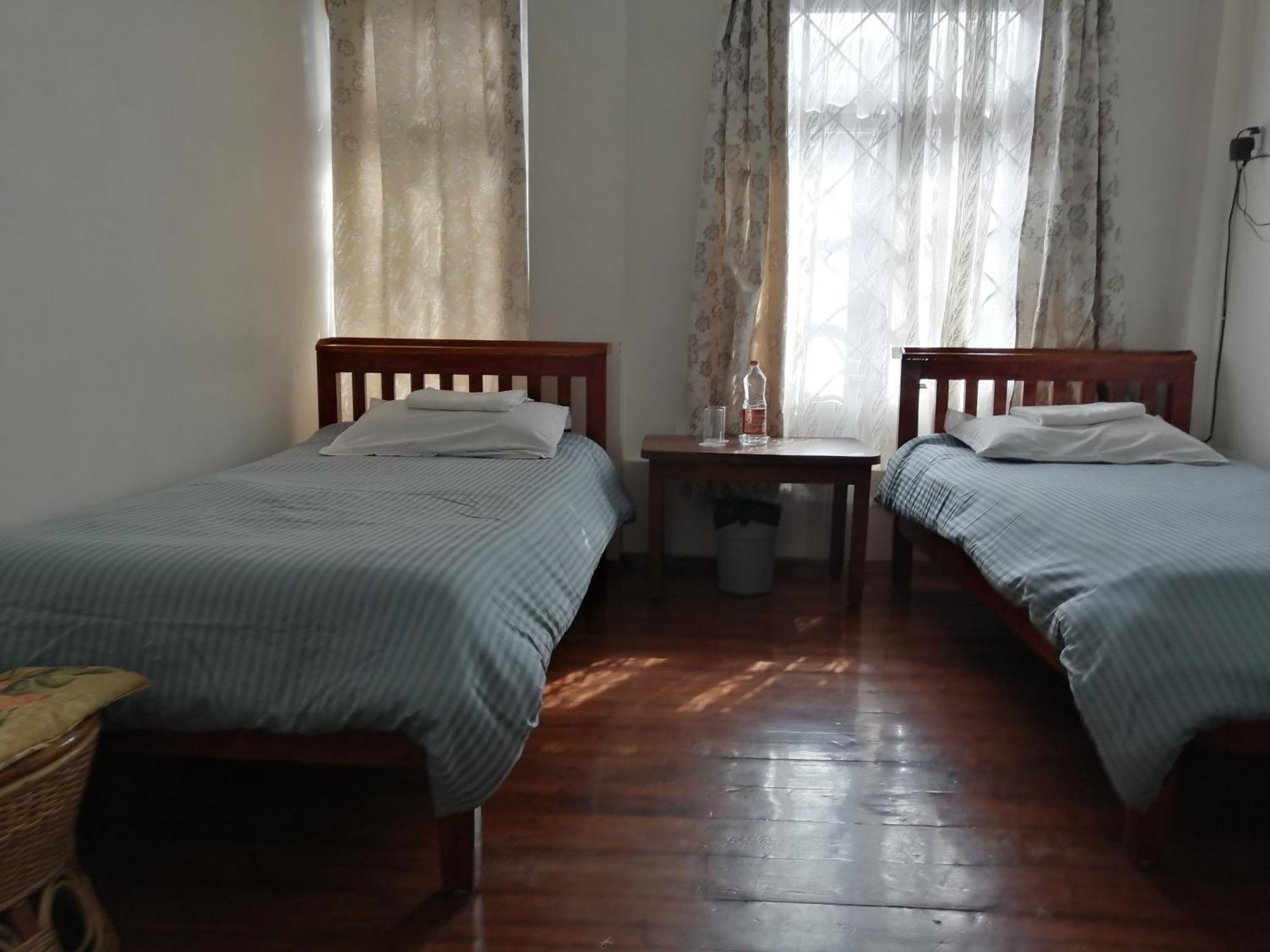 Crossroad Bed & Breakfast Shillong Exterior photo